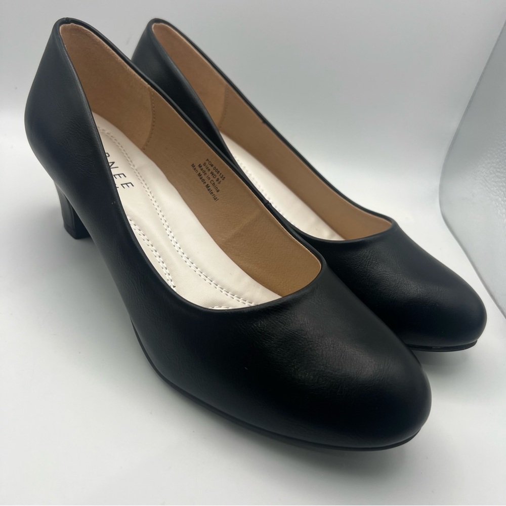 Journee Collection Shoes 9.5